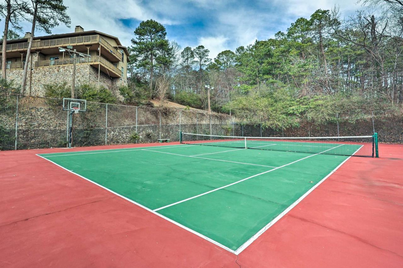 Quaint Hot Springs Condo With Views And Pool Access! Bagian luar foto